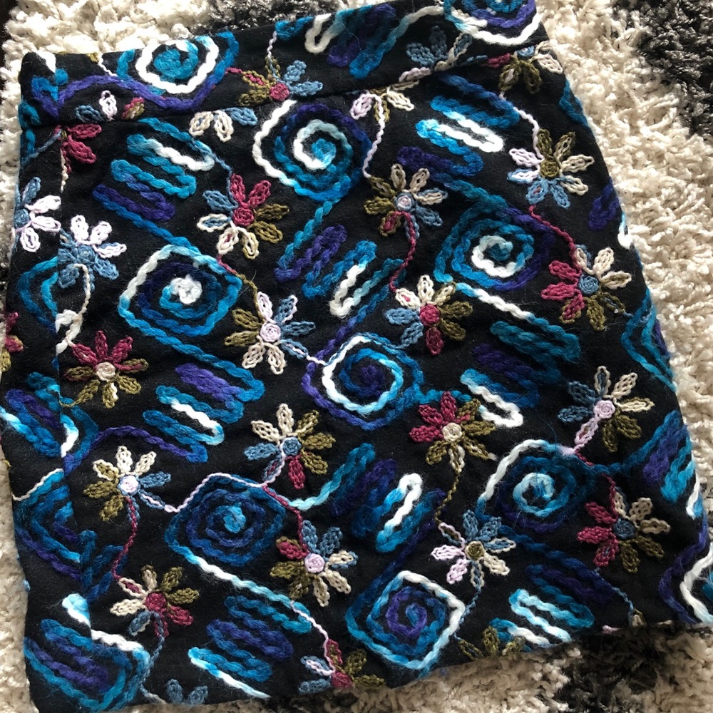 Zara floral mini skirt